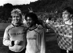 innli-dunkal-saetervsTIL90